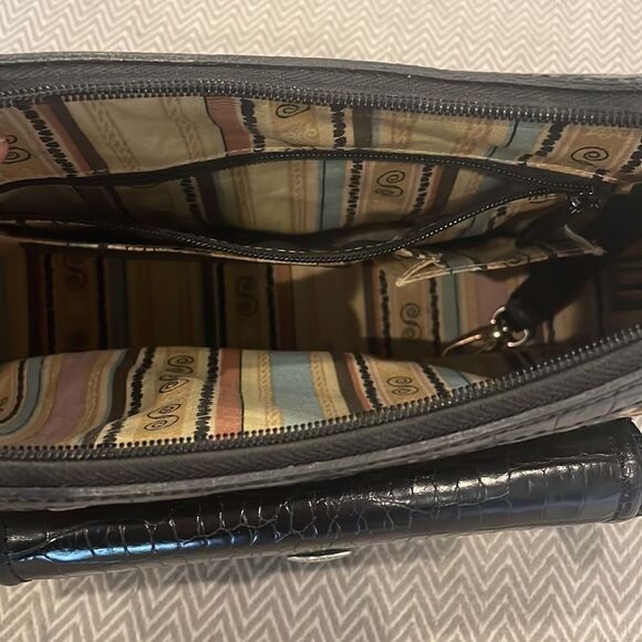 Brighton Vintage Woven Raffia Straw and Leather Trim Shoulder Purse - Picture 6 of 7